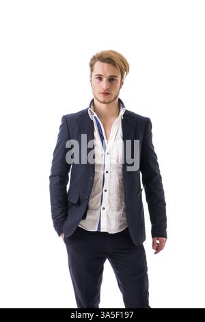 Portrait du beau jeune homme blond, yeux bleus, isolated on white Banque D'Images