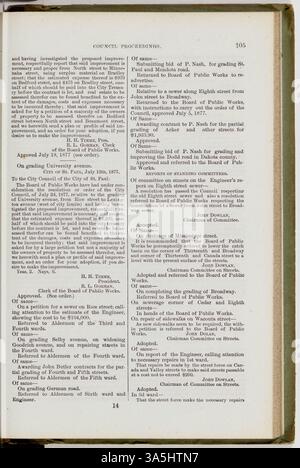 Cet ouvrage documente les activités du conseil municipal de Saint Paul de janvier 1877 à janvier 1878, y compris les ordonnances, débours, pétitions, permis, et les rapports du procureur et contrôleur de la ville. Banque D'Images