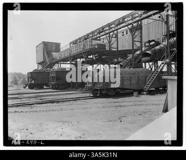 La pointe de la mine Victory de Pyramid Coal Company à Terre haute, Indiana, qui a commencé ses activités en 1943, est montrée sur cette photographie. Banque D'Images