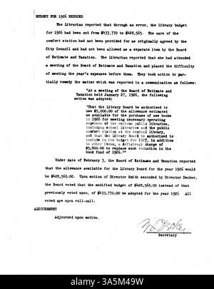 Procès-verbal de réunion du conseil d'administration de la Bibliothèque publique de Minneapolis pour 1926, documentant leurs décisions et leurs politiques. Banque D'Images