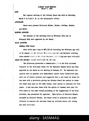 Procès-verbaux des réunions de 1926 du conseil d'administration de la Bibliothèque publique de Minneapolis, reflétant les décisions et activités clés. Banque D'Images