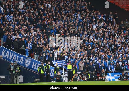 Hampden Park, Glasgow, Royaume-Uni. 23 mars 2025. UEFA Nations League Play offs International Football, deuxième manche, Écosse contre Grèce ; crédit fans grecs : action plus Sports/Alamy Live News Banque D'Images
