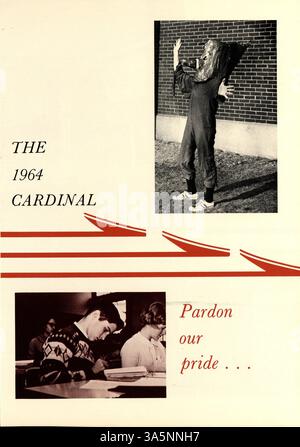L'annuaire Cardinal de la Marshall High School en 1964 documente l'année scolaire de l'école, y compris les étudiants, les clubs, l'athlétisme et l'histoire afro-américaine, mettant en évidence les diverses contributions de l'école. Banque D'Images