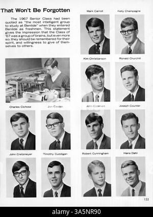 L'Annuaire Benilde 1967 préserve les souvenirs des élèves, des enseignants, des parascolaires, de l'athlétisme et des événements spéciaux de l'école de 1956 à 1967. Banque D'Images
