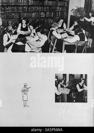 L’édition 1941 de Dayesye, l’annuaire de l’Académie de Margaret, offre un aperçu complet des événements de l’année scolaire, des professeurs, de l’athlétisme et des réalisations des étudiants de l’année 1940-1941. Banque D'Images