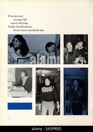 L'annuaire Wagistanian 1974 de Southwest High School se penche sur l'année scolaire 1973-1974 et documente les activités des élèves, l'athlétisme, les clubs scolaires et met en évidence l'histoire et les contributions afro-américaines. Banque D'Images