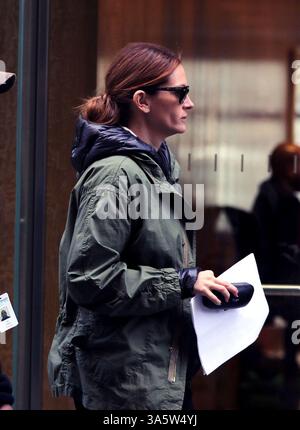Julia Roberts sur le tournage du film 'Money Monster' à New York - 22 avril 2015 Banque D'Images