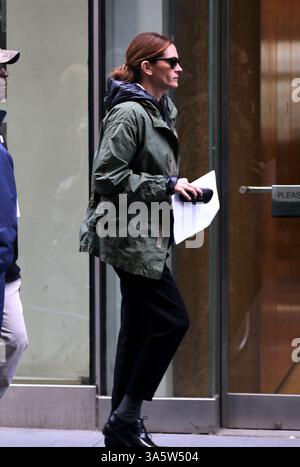 Julia Roberts sur le tournage du film 'Money Monster' à New York - 22 avril 2015 Banque D'Images