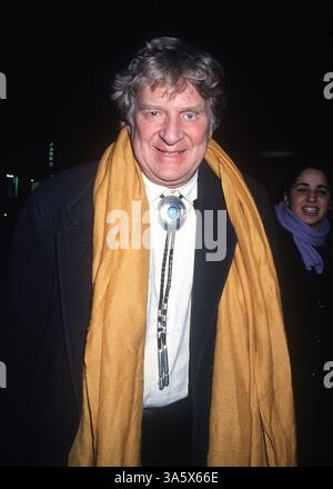 Le 26 février 2001 - K21195console HMc : TIBET HOUSE Concert-bénéfice 2001.Carnegie Hall, NYC 02/26/2001.ROBERT THURMAN. HENRY McGEE/(2001 Image : © Crédit Photos Globe/ZUMAPRESS.com) Banque D'Images