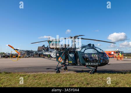 Morlaix, France - 18 septembre 2022 : L'aérospatiale Alouette II est un hélicoptère léger français fabriqué à l'origine par Sud Aviation puis aéros Banque D'Images