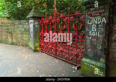 Strawberry Field est un site de l'Armée du Salut à Woolton, Liverpool. Le site est devenu célèbre après la sortie des Beatles « Strawberry Fields Forever » Banque D'Images