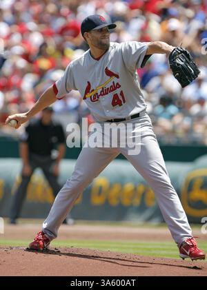 29 juin 2008 - lanceur Louis Cardinals débutant Braden Looper lance en première manche contre les Royals de Kansas City au stade Kauffman de Kansas City, Missouri, le dimanche 29 juin 2008. (John Sleezer/Kansas City Star/MCT) (image crédit : © John Sleezer/MCT/ZUMAPRESS.com) Banque D'Images