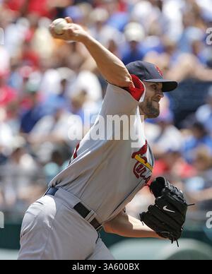 29 juin 2008 - lanceur Louis Cardinals débutant Braden Looper lance en première manche contre les Royals de Kansas City au stade Kauffman de Kansas City, Missouri, le dimanche 29 juin 2008. (John Sleezer/Kansas City Star/MCT) (image crédit : © John Sleezer/MCT/ZUMAPRESS.com) Banque D'Images