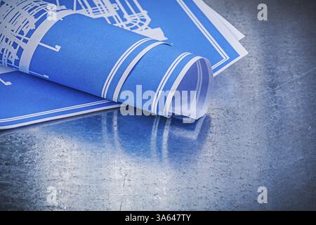 Bleus blueprints sur le concept de construction de fond métallique rayé Banque D'Images