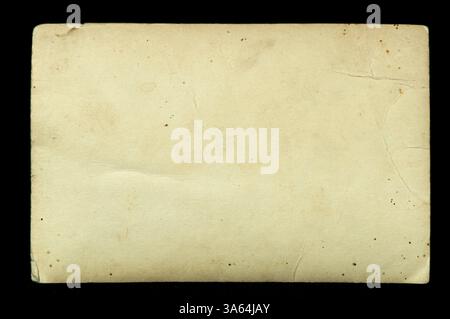 Ancienne feuille de papier noire isolée Banque D'Images