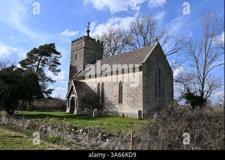 Église St Giles, une église isolée dans le hameau de Hampton Gay près de Kidlington, Oxfordshire Banque D'Images