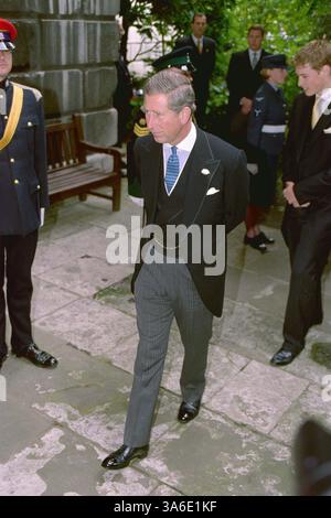 11 juillet 2000 - Londres, Grande-Bretagne - Â©RICHARD CHAMBURY ALPHA M041396 11 07 00.PRINCE CHARLES. 'SERVICE DE THANKSGIVING POUR le 100e ANNIVERSAIRE DE la REINE MÈRE'(image crédit : © Globe photos/ZUMAPRESS.com) Banque D'Images