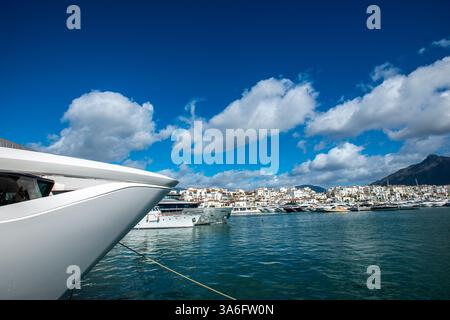 Marina de luxe sur la Costa del sol Banque D'Images