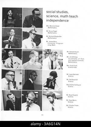 L’édition 1971 de Contrails, l’annuaire du Lindbergh High, met en lumière les événements majeurs, les clubs, les équipes sportives et les étudiants notables de l’année scolaire 1970-1971-2016. Banque D'Images