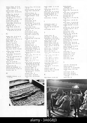 L'annuaire Viking 1969 du Golden Valley High documente la vie étudiante, le corps professoral, l'athlétisme, les clubs et les événements importants de l'année scolaire 1968-1969. Banque D'Images