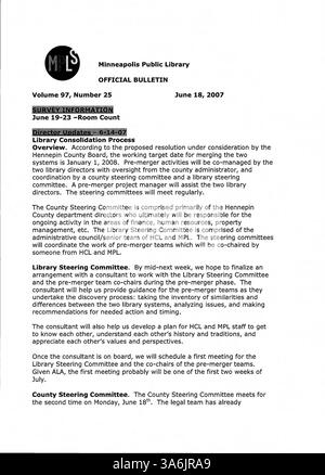 L'édition 2007 du bulletin officiel de la bibliothèque publique de Minneapolis fournit des mises à jour hebdomadaires pour les employés, couvrant les événements de la bibliothèque, les politiques et les informations opérationnelles pour la bibliothèque du comté de Hennepin. Banque D'Images