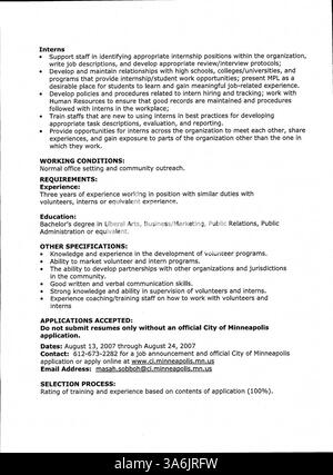 Ce bulletin officiel de 2007 pour les employés de la Bibliothèque publique de Minneapolis fournit des mises à jour hebdomadaires sur les opérations, les services et les événements internes de la bibliothèque. Banque D'Images