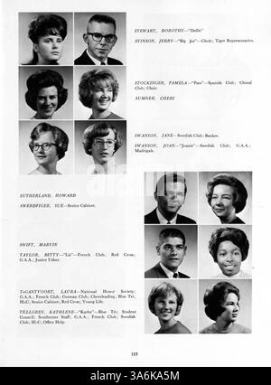 L'annuaire 1964 South High 'Tiger' décrit la vie étudiante, les professeurs, les sports, les clubs et les événements importants de l'année scolaire 1963-1964 tout en mettant l'accent sur l'histoire afro-américaine et les contributions à la communauté scolaire. Banque D'Images