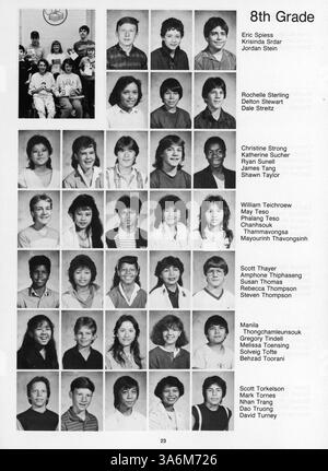 La Sanford Jr. 1986 High Yearbook, Sanford Hawk, présente la vie étudiante, les professeurs et les événements qui ont défini l'année scolaire 1985-1986 à Sanford Jr. High dans le comté de Hennepin. Banque D'Images