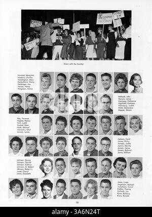 L’annuaire Whigrean 1961 fournit un enregistrement visuel de l’année scolaire du lycée Edina-Morningside, présentant l’athlétisme, les clubs étudiants et les jalons académiques de l’année scolaire 1960-1961. Banque D'Images