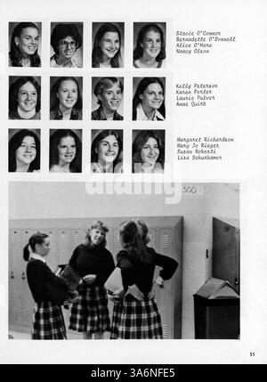 L'Annuaire de Regina 1979, « signes de vie », présente la vie étudiante, le corps professoral, l'athlétisme et les événements qui ont défini l'année scolaire 1978-1979. Banque D'Images