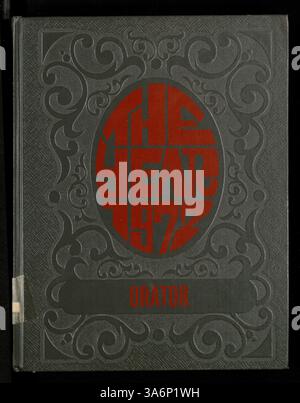 L'édition 1972 de l'annuaire de l'orateur de l'année 1972 de Patrick Henry High School met en lumière les événements, les étudiants et les enseignants de l'année scolaire 1971-1972, y compris les contributions notables à l'histoire afro-américaine. Banque D'Images