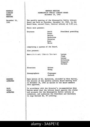 Les 1965 procès-verbaux du conseil d'administration de la Bibliothèque publique de Minneapolis résument les décisions sur les services de bibliothèque, les questions opérationnelles et les politiques de la fonction publique pour cette année-là. Banque D'Images