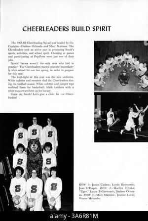 Le Tiger Yearbook 1964 de South High School documente les principales activités, y compris les sports, les universitaires et les clubs, de l'année scolaire 1963-1964. L'annuaire souligne l'impact des étudiants afro-américains dans la communauté des écoles secondaires. Banque D'Images