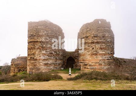 Burgruine Yoros à Anadolu Kavağı am Bosporus BEI Istanbul, Türkei | Château Yoros à Anadolu Kavağı au Bosphore près d'Istanbul, Turquie Banque D'Images