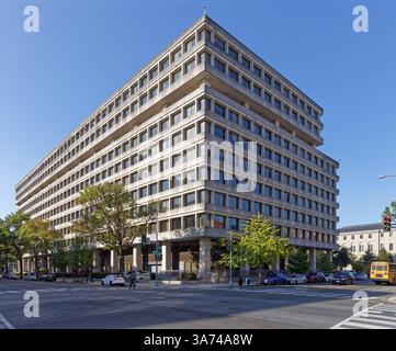 Marion S. Barry Building, alias One Judiciary Square, est un immeuble de bureaux du gouvernement du district de Columbia au 441 4th Street NW, construit en 1990. Banque D'Images