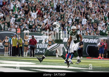 14 octobre 2012 - East Rutherford, NJ, USA - Shonn Greene (23 ans) des jets de New York après avoir marqué un touchdown en deuxième mi-temps contre les Colts d'Indianapolis, dimanche 14 octobre 2012, au MetLife Stadium d'East Rutherford, New Jersey. (Crédit image : © Chris Pedota/MCT/ZUMAPRESS.com) Banque D'Images
