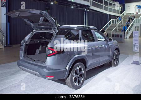 Pasila, Helsinki, Finlande – 14 mars. 2025 : Dacia Bigster car à AUTO 25 et Mobility Show au Messukeskus Helsinki. Banque D'Images