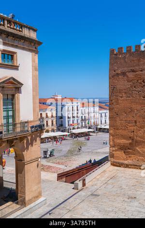 Caceres Espagne place principale Plaza Mayor vue de la vieille ville Banque D'Images