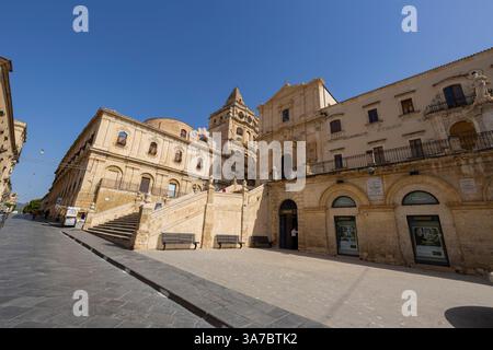 NOTO, ITALIE, 22 JUIN 2023 - Église de membre François d'assise à l'Immaculée à Noto, province de Syracuse, Sicile, Italie Banque D'Images