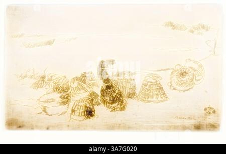 Une scène côtière sereine mettant en vedette une collection de paniers tissés dispersés le long du rivage, avec de douces vagues en arrière-plan. Les détails complexes des paniers suggèrent un lien avec l'artisanat traditionnel, évoquant un sentiment de tranquillité et de nostalgie., Art classique avec une touche moderne réinventée par Artotop, Lobster pots, Selsea Bill, 1880/81, James McNeill Whistler, américain, 1834-1903, États-Unis, gravure avec morsure à l'encre noire sur papier posé ivoire Banque D'Images