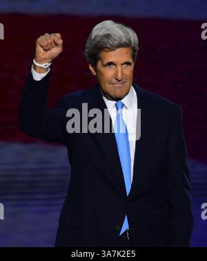 Dec. 21, 2012 - Washington, District of Columbia, États-Unis - John Kerry, le sénateur principal du Massachusetts et ancien candidat démocrate à la présidence en 2004, a été nommé par le président Obama pour remplacer Hillary Clinton comme secrétaire d'État dans le deuxième mandat d'Obama. La nomination est sujette à confirmation par le Sénat. PHOTO : 6 septembre 2012 - Charlotte, Caroline du Nord, États-Unis - le sénateur des États-Unis JOHN KERRY (démocrate du Massachusetts), le candidat démocrate 2004 à la présidence des États-Unis prend la parole à la Convention nationale démocrate de 2012. (Crédit image : © Harry E. Walker/MCT/ZUMAPRE Banque D'Images