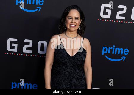 Hollywood, États-Unis. 27 mars 2025. Patricia Riggen assiste à l’arrivée de la première mondiale « G20 » d’Amazon MGM Studios au TCL Chinese Theatre à Hollywood, CA, le 27 mars 2025. (Photo de Corine Solberg/Sipa USA) crédit : Sipa USA/Alamy Live News Banque D'Images