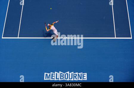 17 janvier 2013 - Melbourne, Australie - le Britannique ANDY MURRAY en action lors de son 2e tour en simple masculin 6-2, 6-2, 6-4 victoire au quatrième jour de l'Open d'Australie à Hisense Arena. (Crédit image : © Theo Karanikos/ZUMAPRESS.com) Banque D'Images