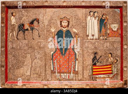 Autel du IX, XIIe siècle, tempera et restes de feuilles de métal colorées sur bois, église de San Martín d IX, haute Cerdagne, MNAC, Barcelone, ​​Cataloni Banque D'Images