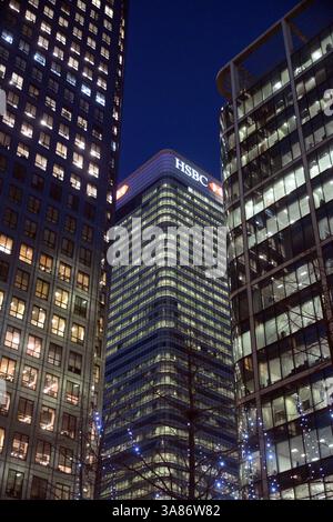 Canary Wharf la nuit, Docklands, Londres, Angleterre, Royaume-Uni Banque D'Images
