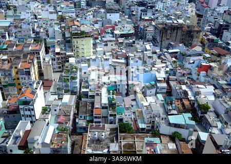 Ho Chi Minh ville (Saigon) horizon avec maison colorée, Ho Chi Minh ville, Vietnam Banque D'Images