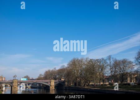 Pont Skeldergate sur la rivière Ouse à York, Royaume-Uni Banque D'Images