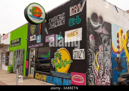 Dispensaire de marijuana cultivé par RGV dans le centre-ville de McAllen Hidalgo County, Texas, États-Unis. Banque D'Images
