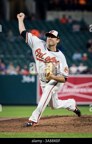 28 août 2017 : le lanceur Chris Tillman (30) de Baltimore Orioles débute lors d'un match MLB entre les Mariners de Seattle et les Orioles de Baltimore à Oriole Park à Camden Yards à Baltimore, Maryland. Scott Taetsch/CSM(image de crédit : &copy ; Scott Taetsch/CSM via ZUMA Wire) Banque D'Images