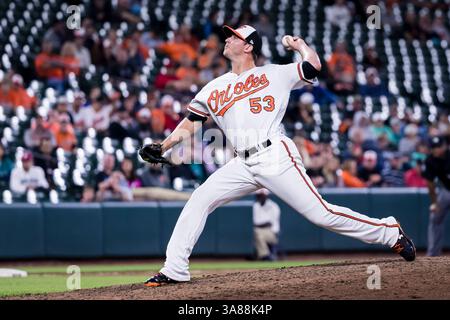 28 août 2017 : le lanceur de secours des Orioles de Baltimore, Zach Britton (53), lance un match MLB entre les Mariners de Seattle et les Orioles de Baltimore à Oriole Park à Camden Yards à Baltimore, Maryland. Scott Taetsch/CSM(image de crédit : &copy ; Scott Taetsch/CSM via ZUMA Wire) Banque D'Images